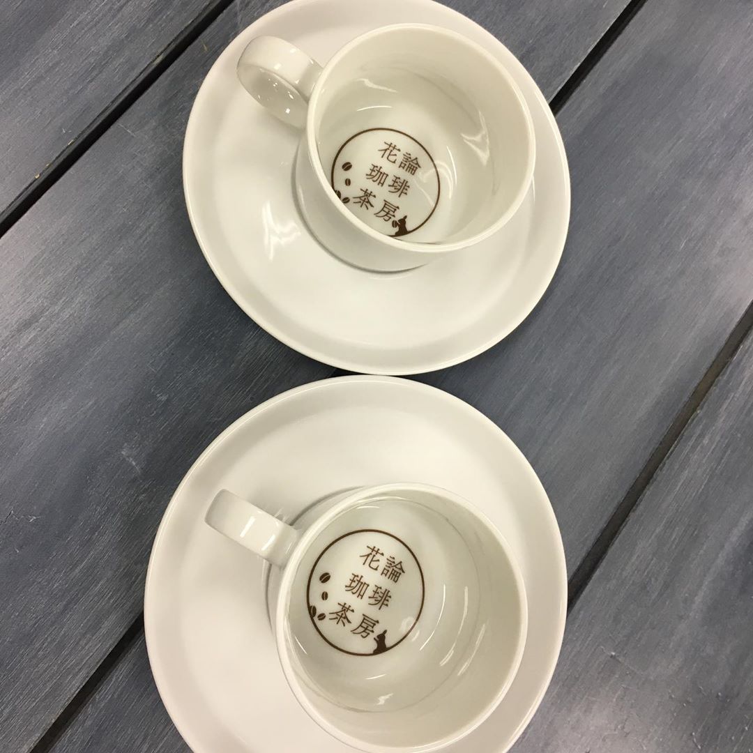 コーヒーカップの底面には