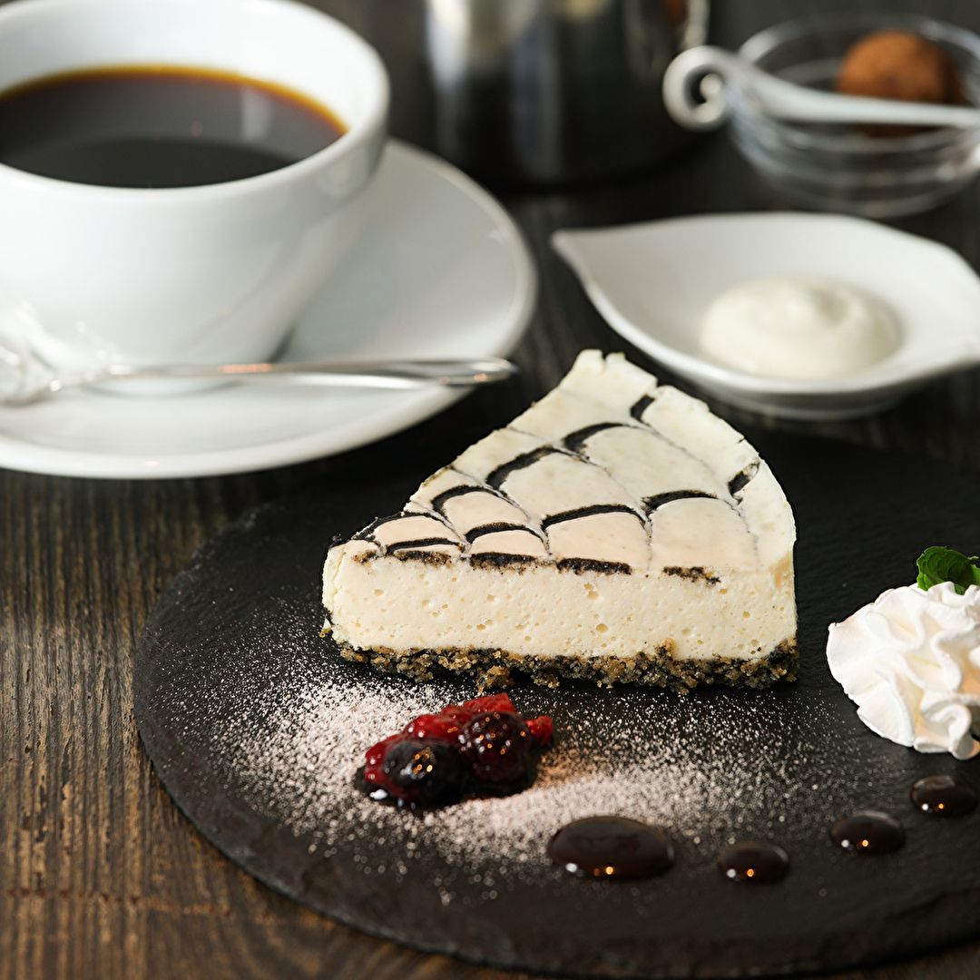黒ゴマのレアチーズケーキ